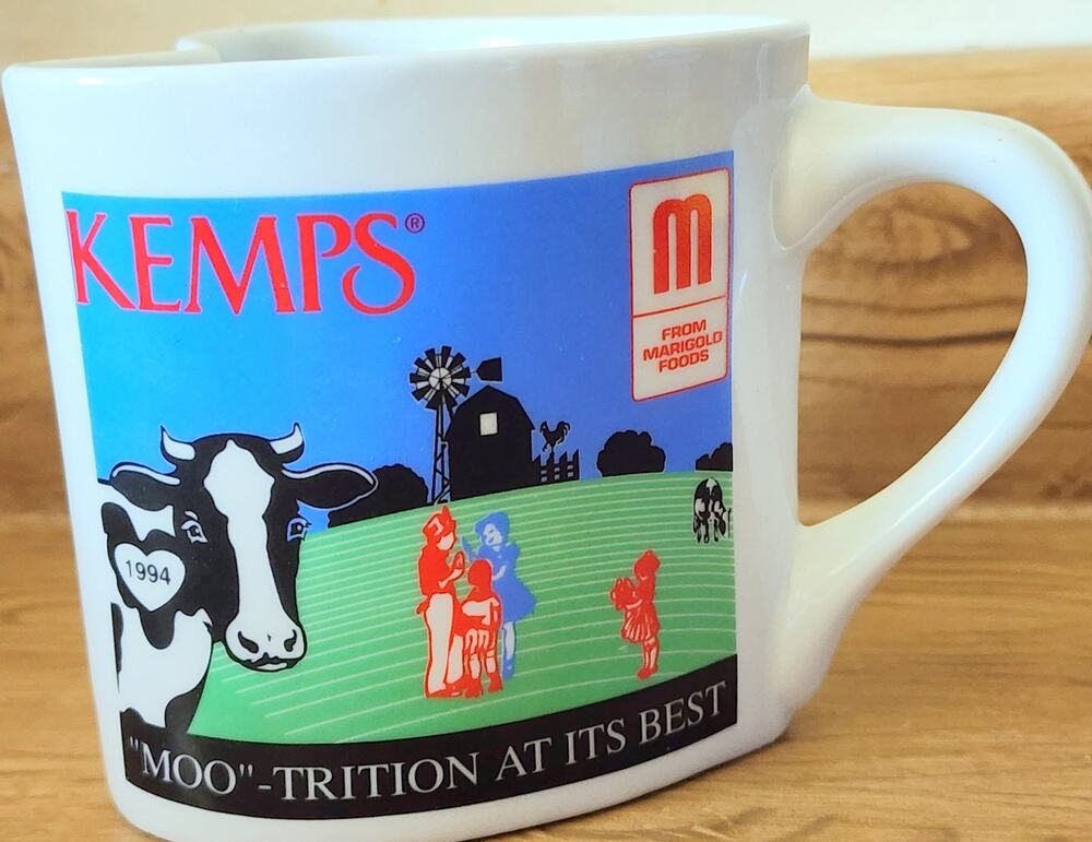 1994 Kemp's MARIGOLD FOODS Heart Shaped Ice Cream Mug Cup Collectors Series Rare